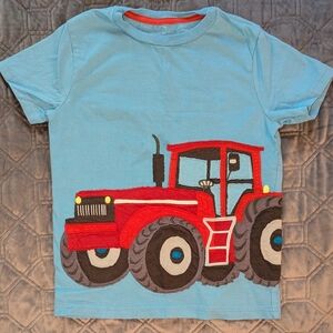 Mini Boden blue shirt red tractor 7/8